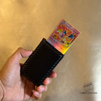 CARTA CHARIZARD STICKER DE VINIL HOLOGRÁFICO PARA TARJETAS