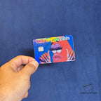 COBRATE MI CIELA PATRICIO STICKER DE VINIL HOLOGRÁFICO PARA TARJETAS