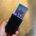 ESCANDALOSOS STICKER DE VINIL HOLOGRÁFICO PARA TARJETAS